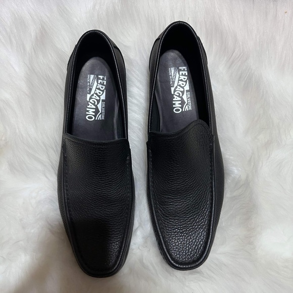 Salvatore Ferragamo Shoes - Picture 1 of 5